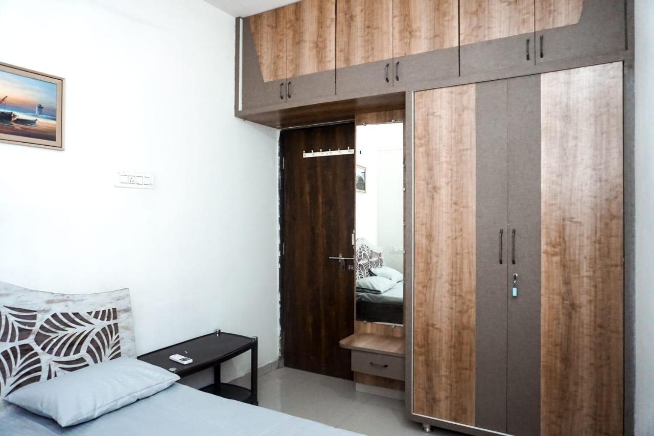 Mahadev Premium Homestay Garudeshwar Luaran gambar