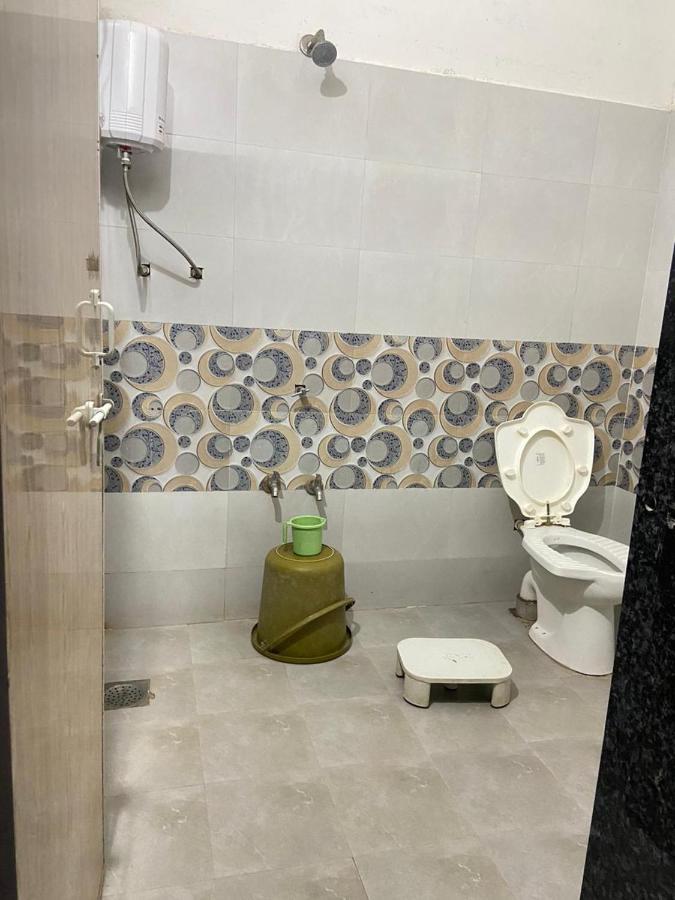 Mahadev Premium Homestay Garudeshwar Luaran gambar