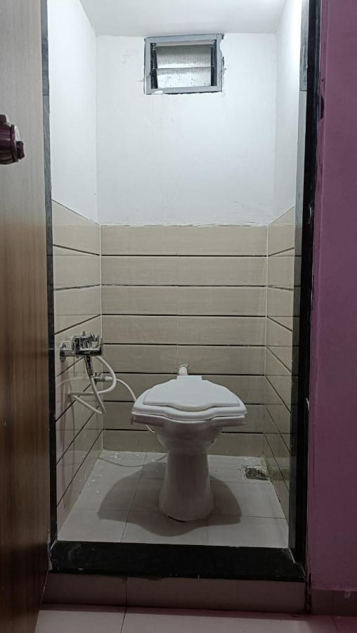 Mahadev Premium Homestay Garudeshwar Luaran gambar