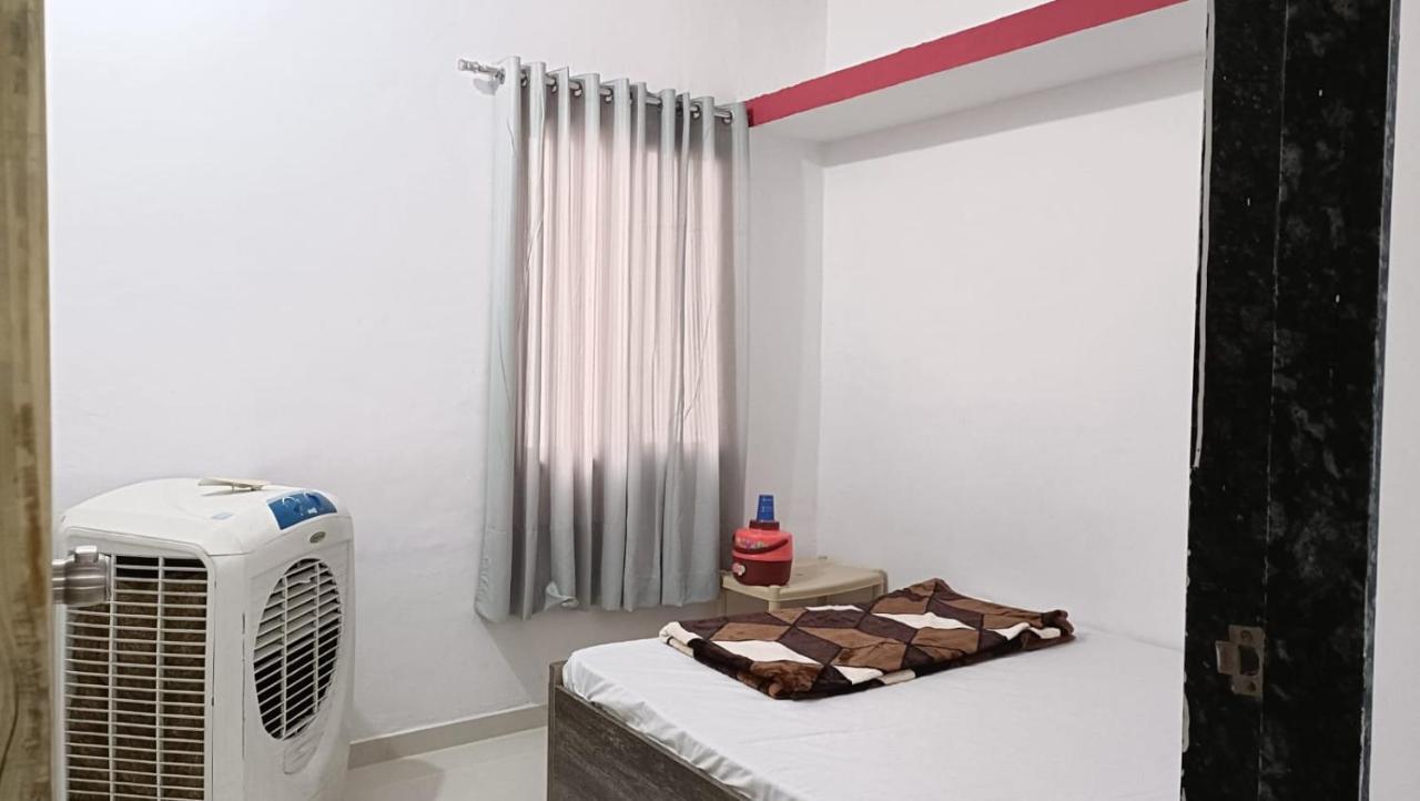 Mahadev Premium Homestay Garudeshwar Luaran gambar